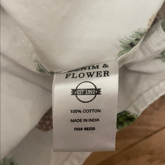 Denim & Flower Mens Pineapple Button Down Shirt - Picture 4 of 6